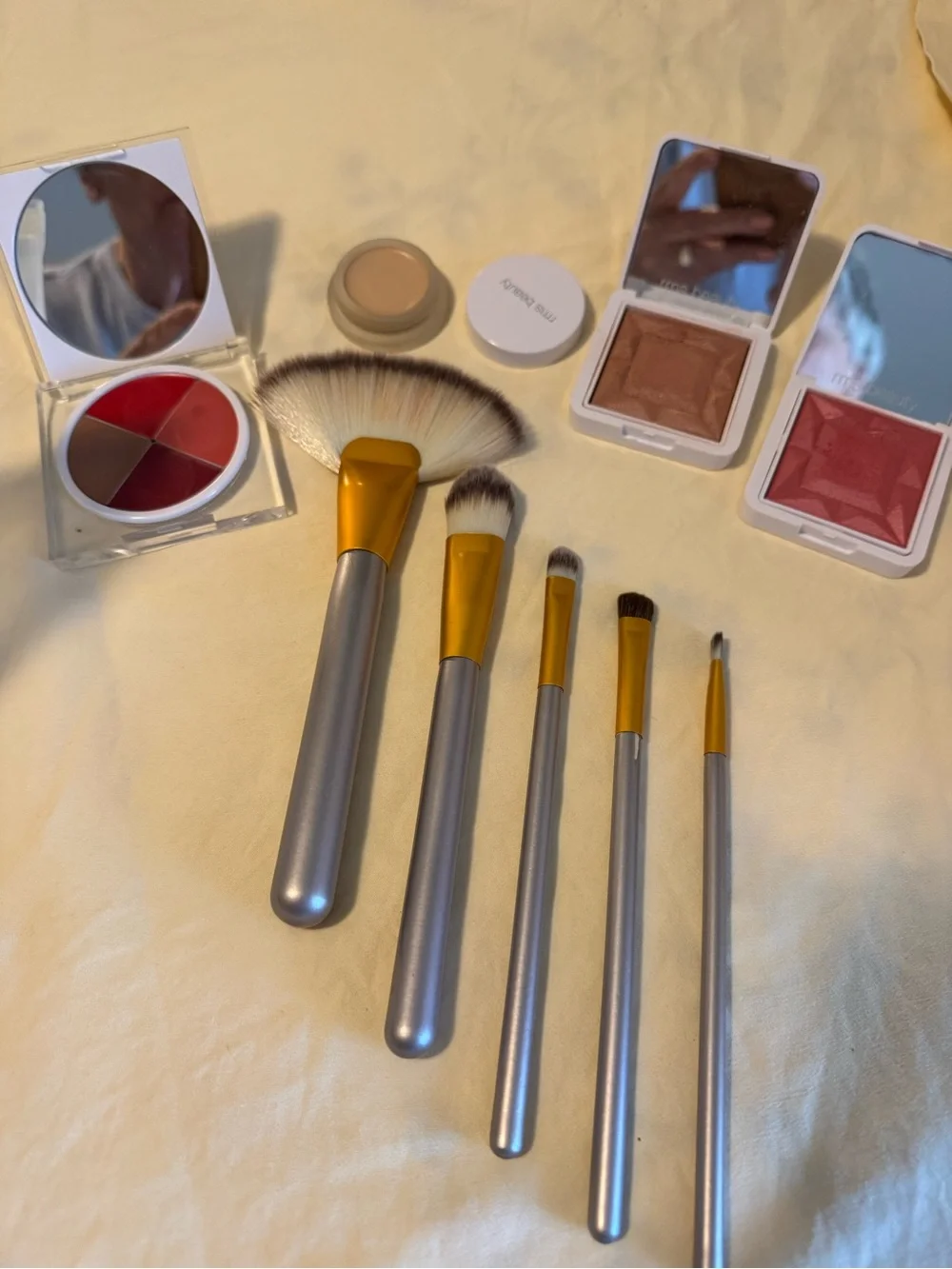 RMS Beauty Lip & Cheek Palette — Red and Brown Shades